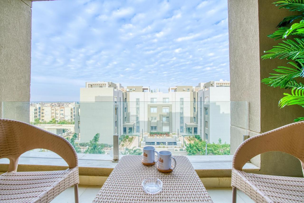 The Near Auc By Elegant * Cairo