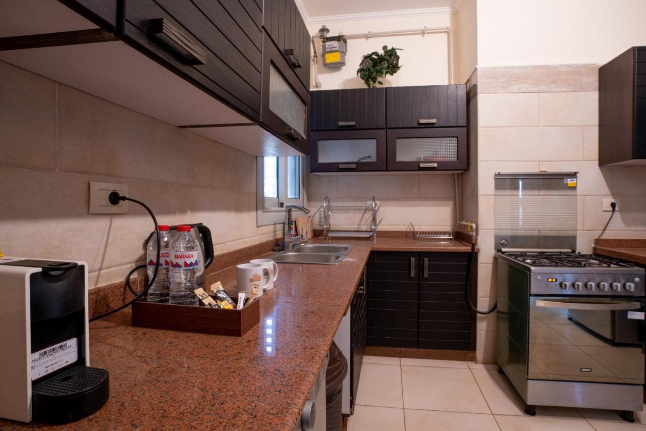 The Near Auc By Elegant Apartment