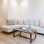 The Suites Near Auc By Elegant